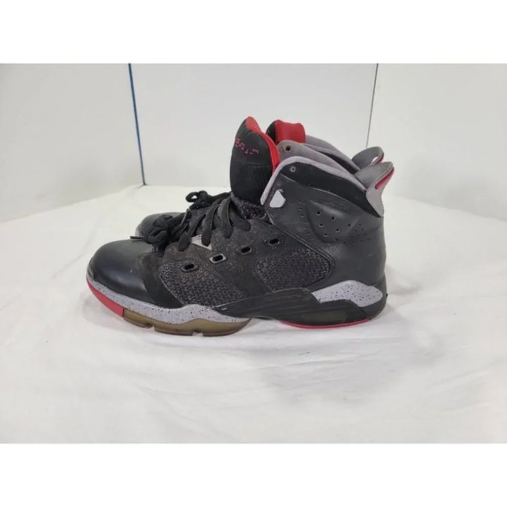 EUC‎ AIR JORDAN BASKETBALL SHOES US 10.5 428817-003 MICHAEL BLACK FIRE RED